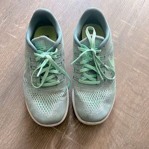 Nike Free Runs- Size 8